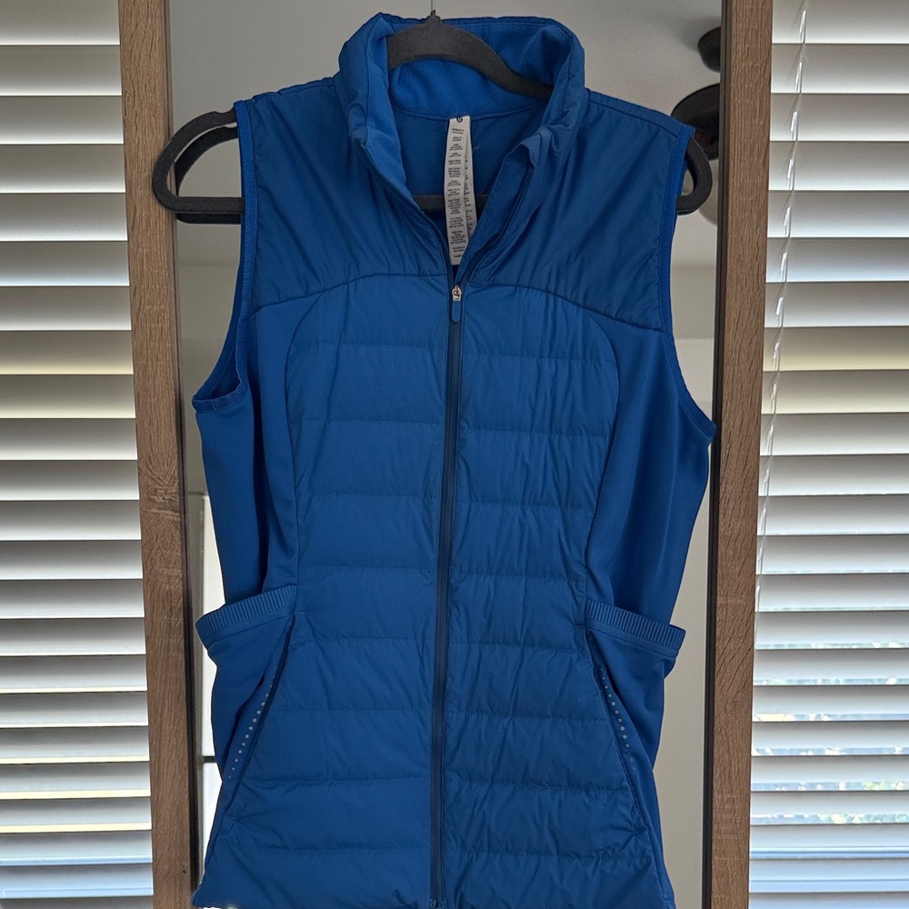 Lululemon Athletica Women's Quilted Vest in Blue